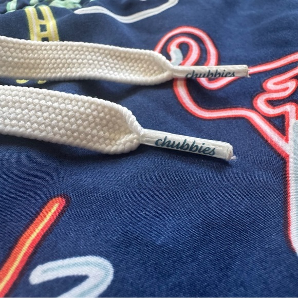 Chubbies Navy Blue Neon Tropical Men's Swim Trunks with Drawstring 5.5” inseam - Picture 13 of 13